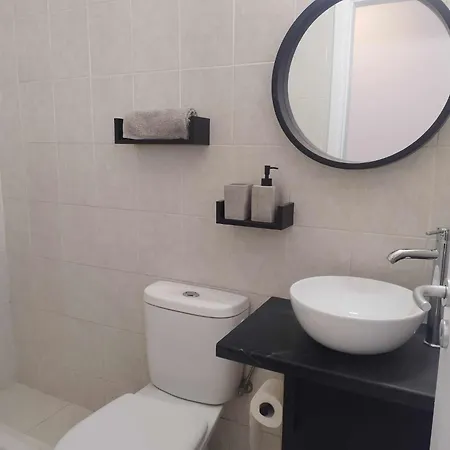 Апартаменти 303 St Lazaros View *